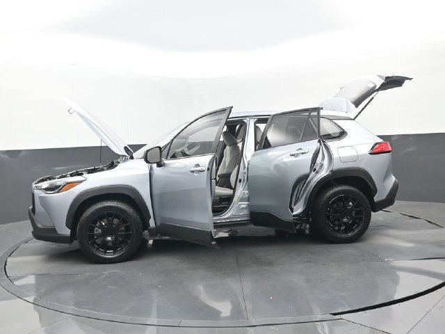 Used 2023 Sonic Silver Toyota L image 33