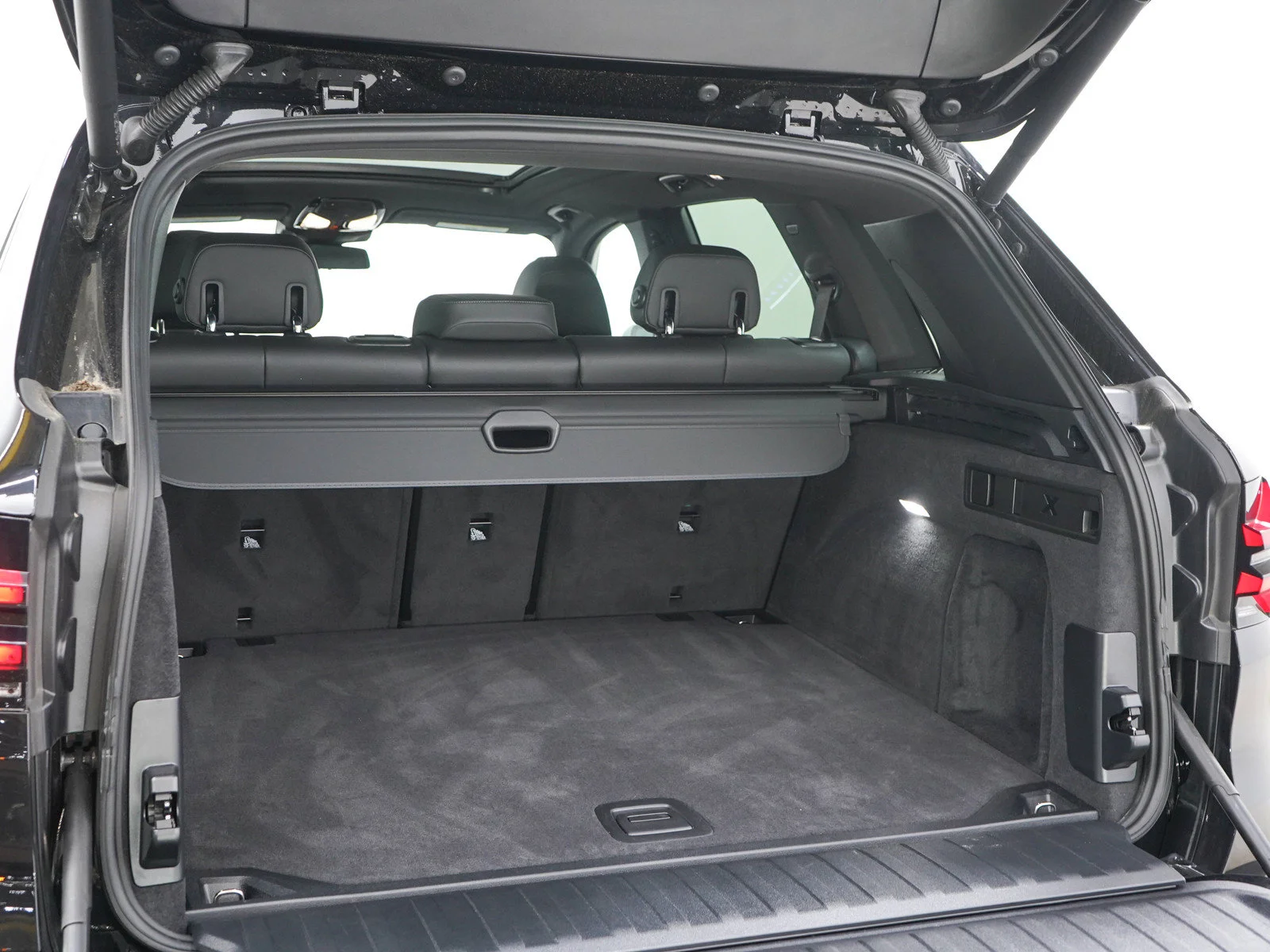 2026 BMW X5 40i - Photo 11