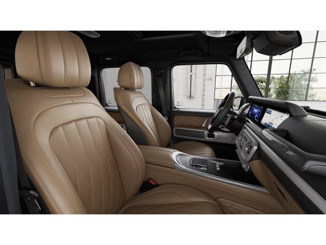 New 2027 MANUFAKTUR Olive Metallic Mercedes-Benz G 580 image 4