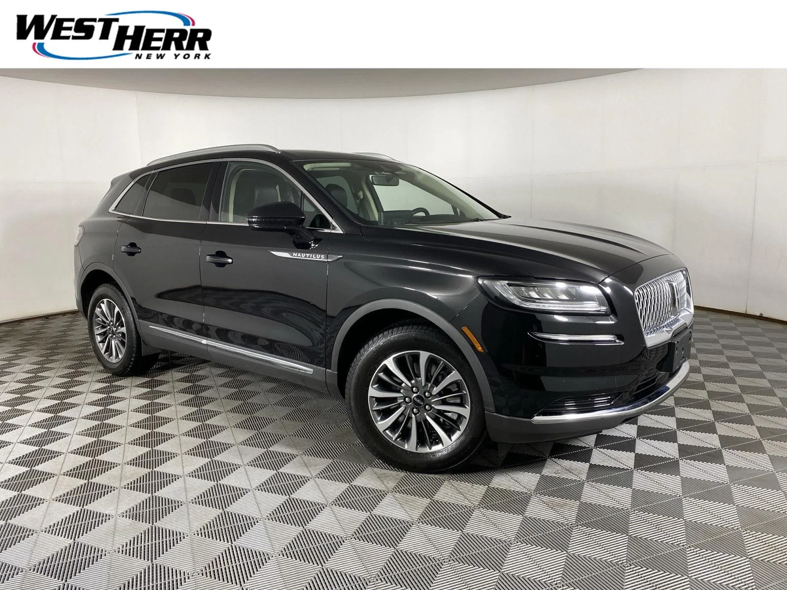 Used 2023 Infinite Black Lincoln Reserve image 1