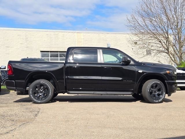 New 2026 Diamond Black Crystal Pearl-Coat Exterior Paint RAM Big Horn/Lone Star image 37