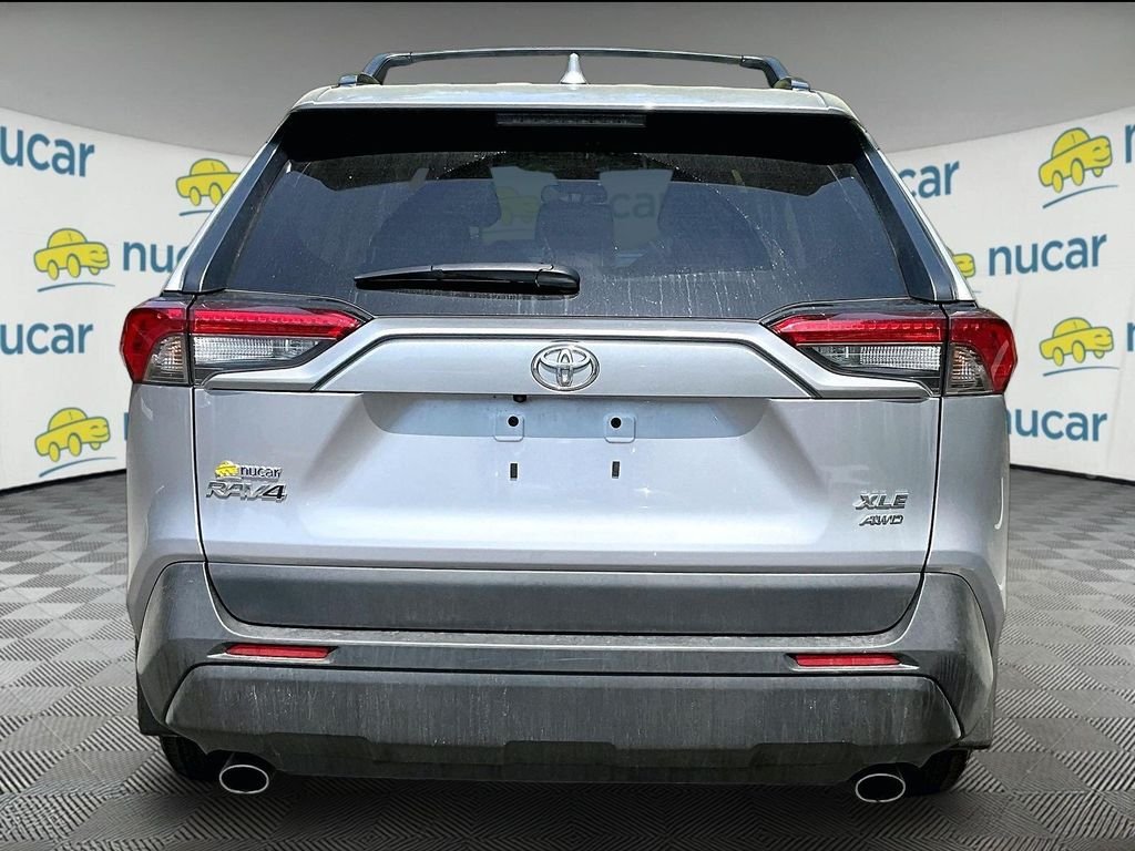 Used 2023 Silver Toyota XLE image 7