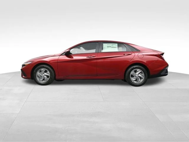 Used 2026 Red Hyundai SE image 32