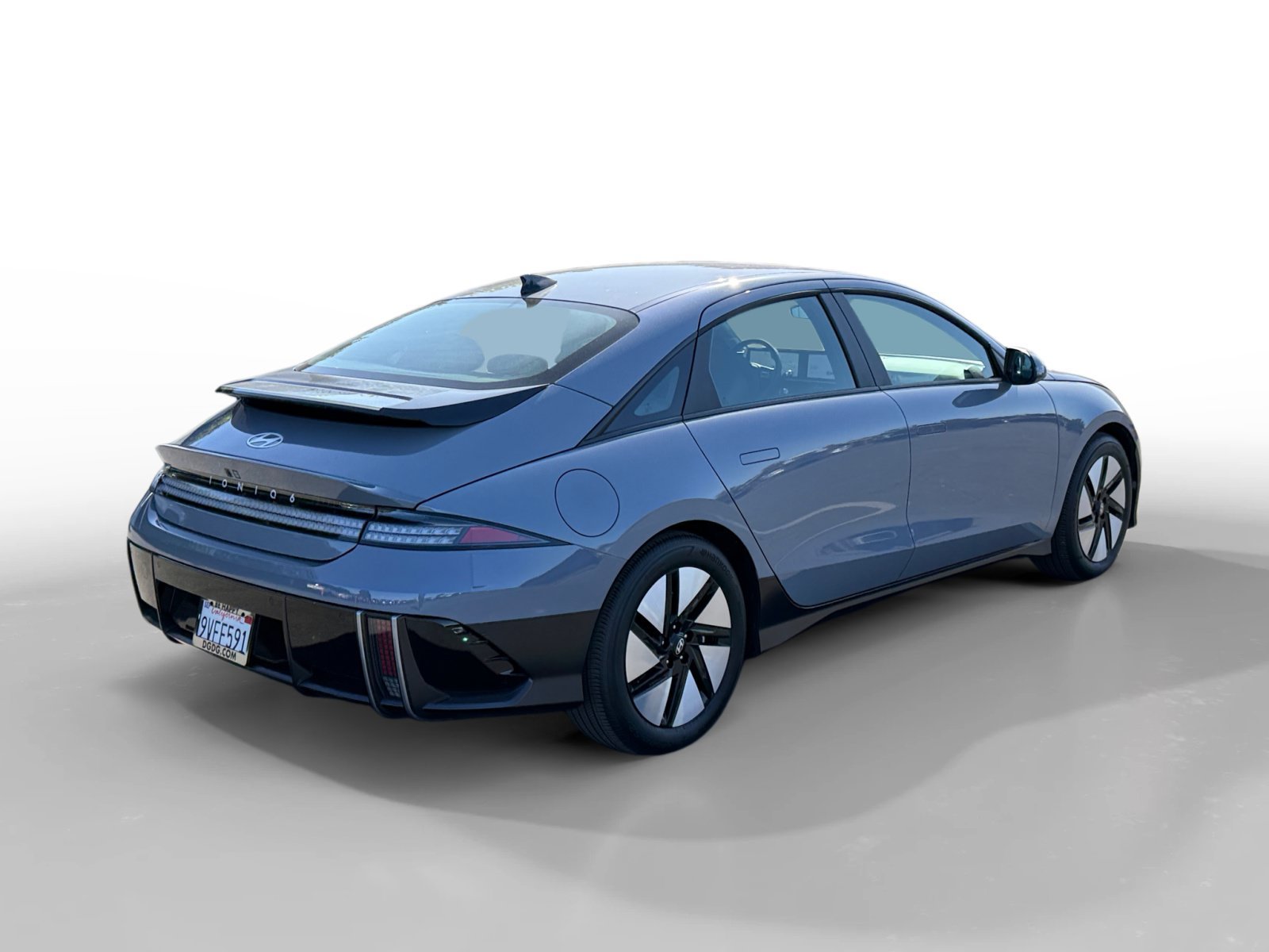 Certified Used 2025 Blue Hyundai SE image 5