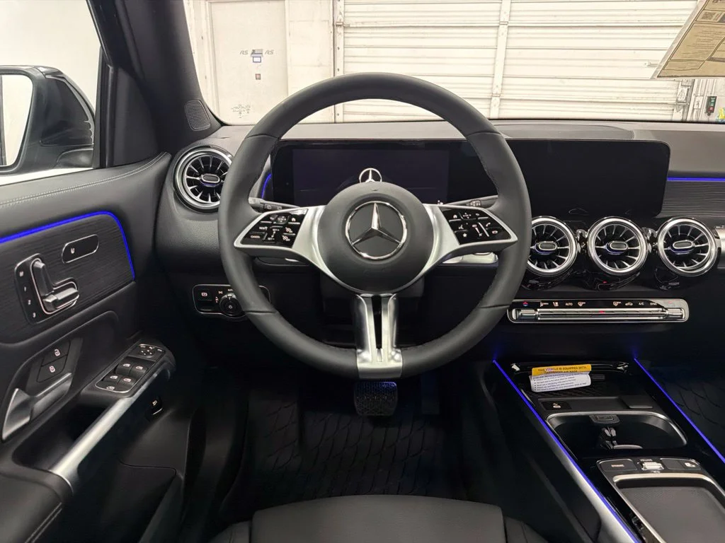 New 2026 Black Mercedes-Benz GLB 250 image 22
