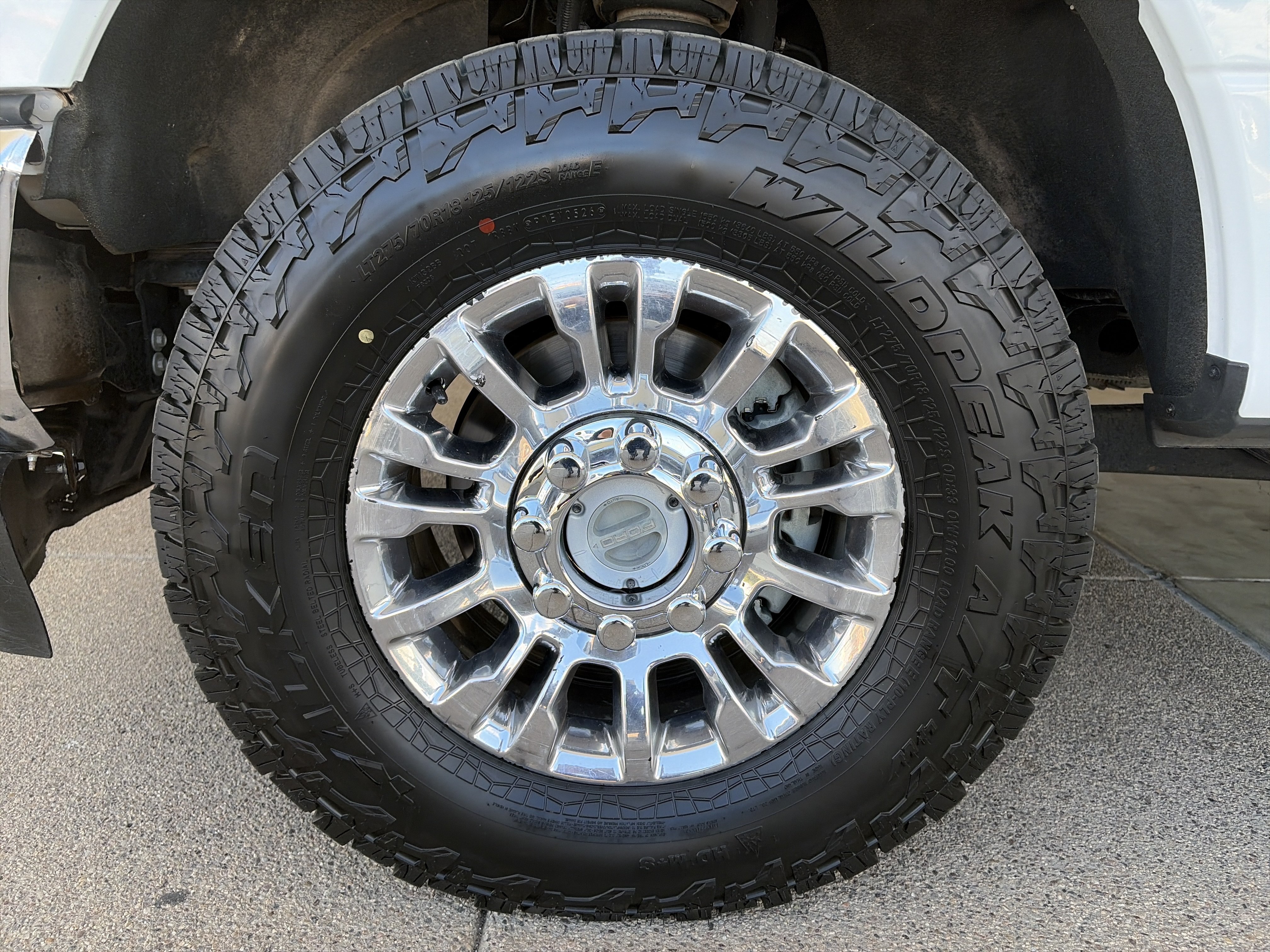 Used 2020 White Ford XL image 8