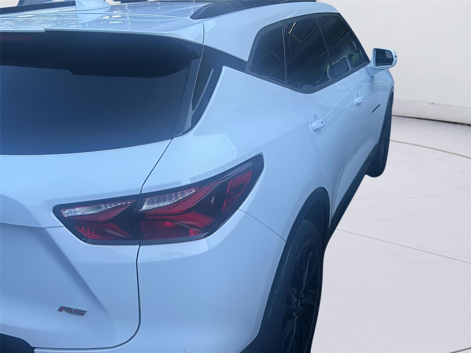 Used 2019 SUMMIT WHITE Chevrolet RS image 2