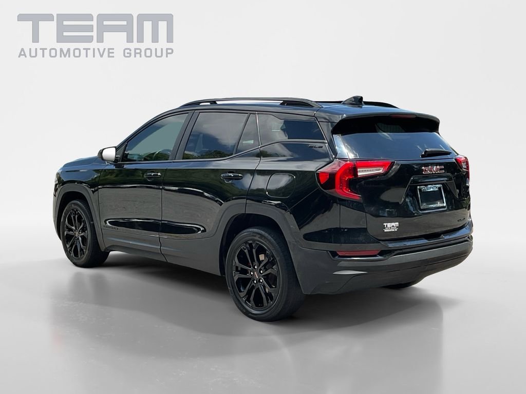 Used 2022 Black GMC SLE image 5