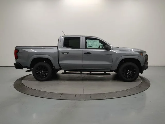 2026 Chevrolet Colorado Work Truck - Photo 9