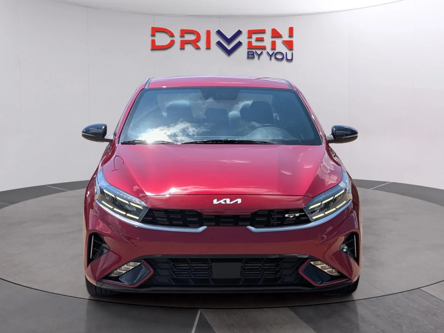 Used 2022 Currant Red Kia GT image 8