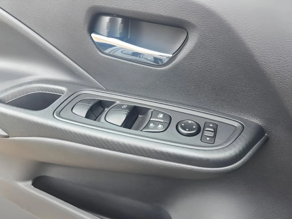 Used 2025 Gun Metallic Nissan SV image 15