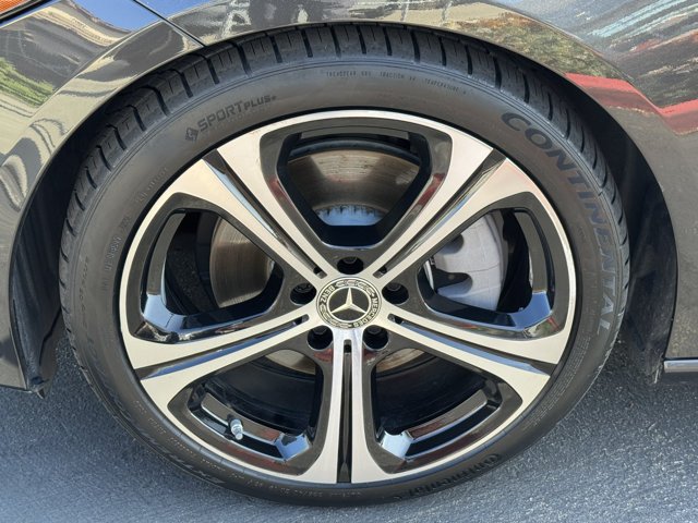 Certified Used 2024 Graphite Grey Metallic Mercedes-Benz C 300 image 15