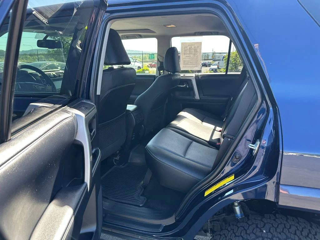 Used 2019 Blue Toyota SR5 Premium image 14