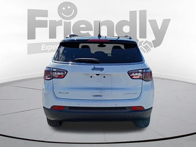 New 2026 Bright White Clear-Coat Exterior Paint Jeep Limited image 6