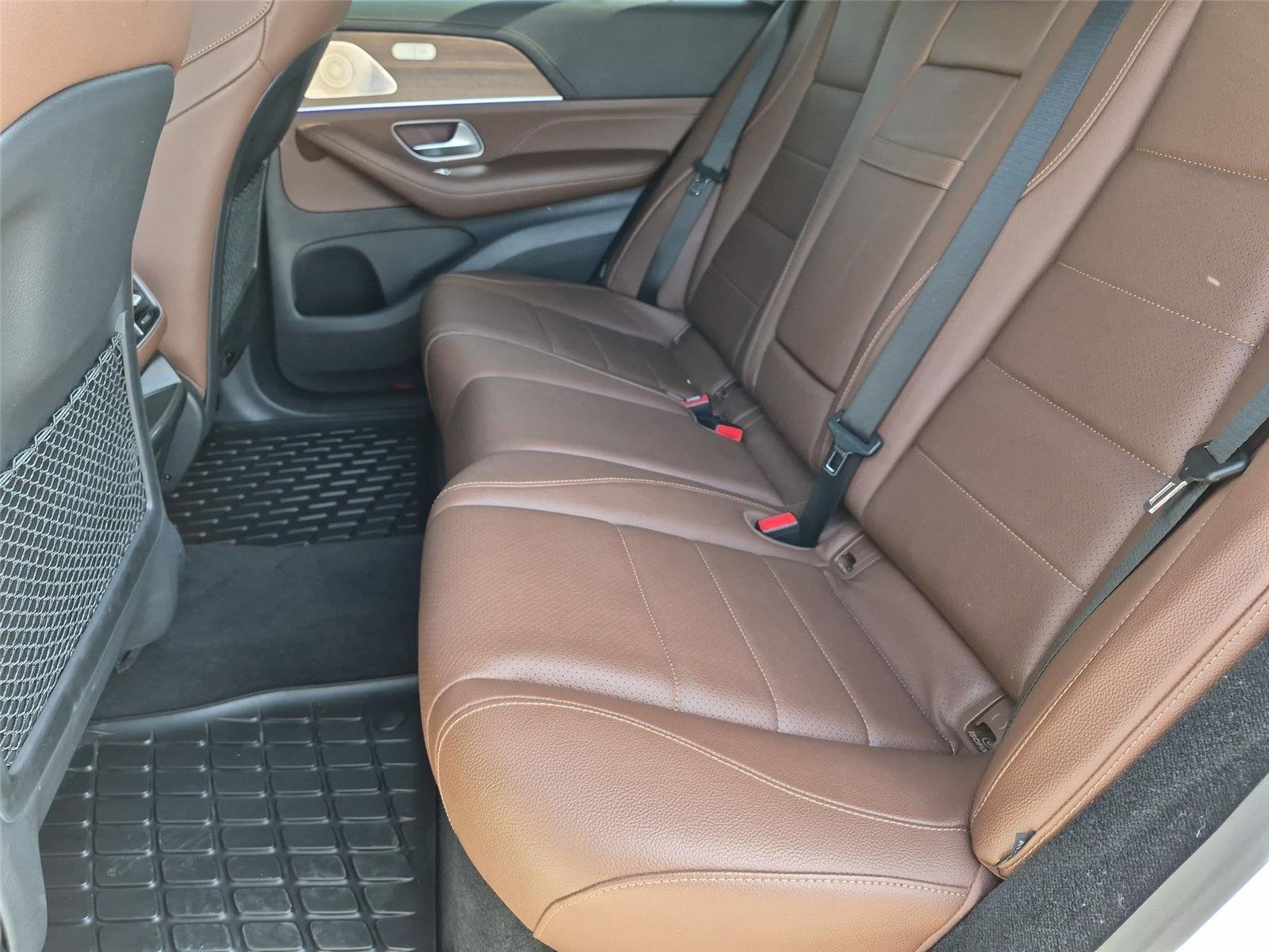 Used 2024 Polar White Mercedes-Benz GLE 350 image 34
