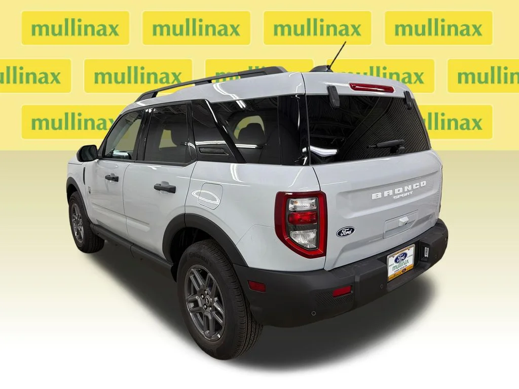 New 2026 White Ford Big Bend image 9