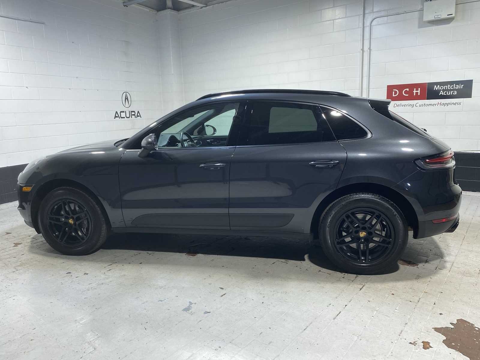 Used 2021 Gray Porsche  image 3