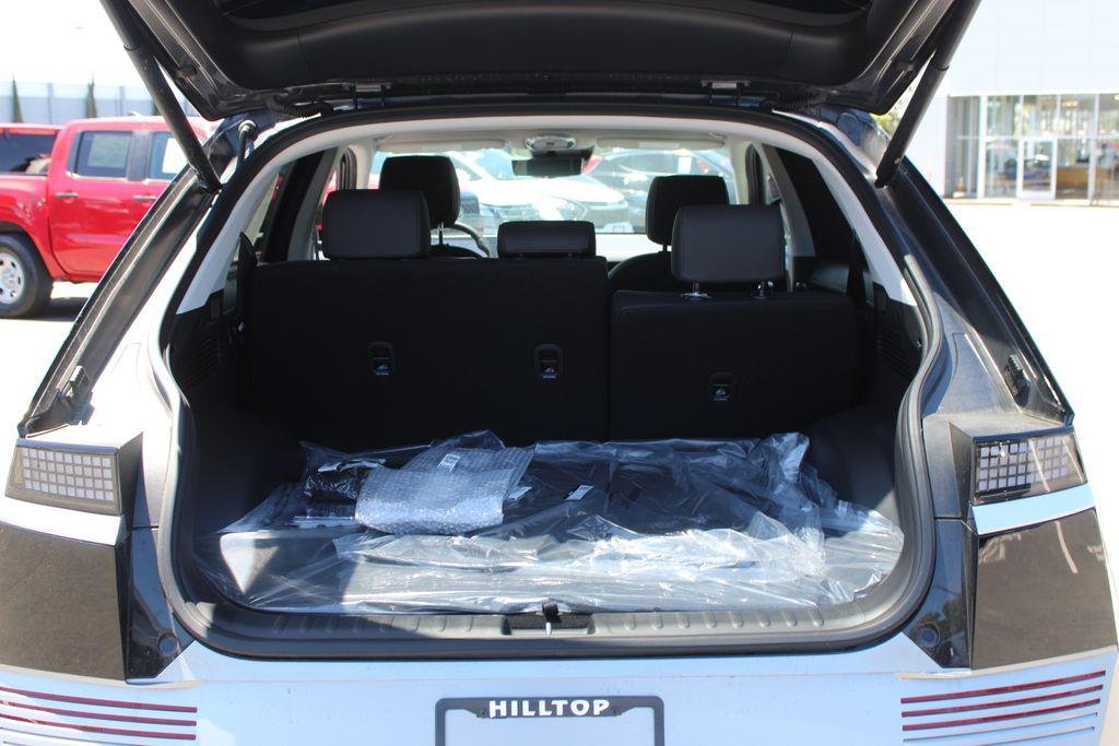 New 2024 Black Hyundai Limited image 10