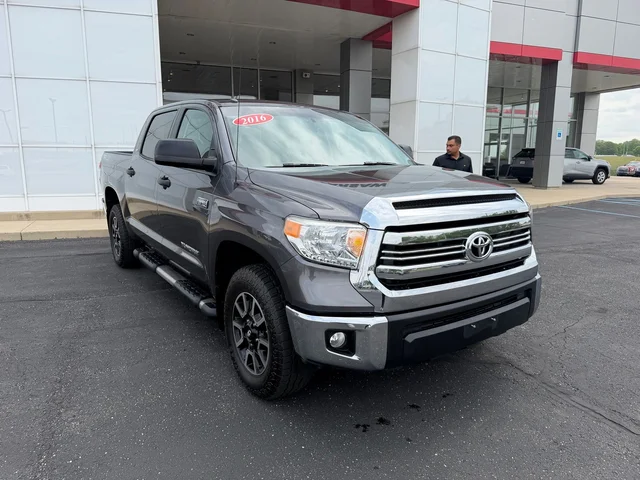 2016 Toyota Tundra SR5