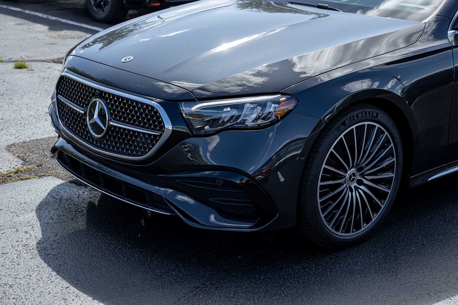 New 2027 Graphite Grey Metallic Mercedes-Benz E 350 image 32