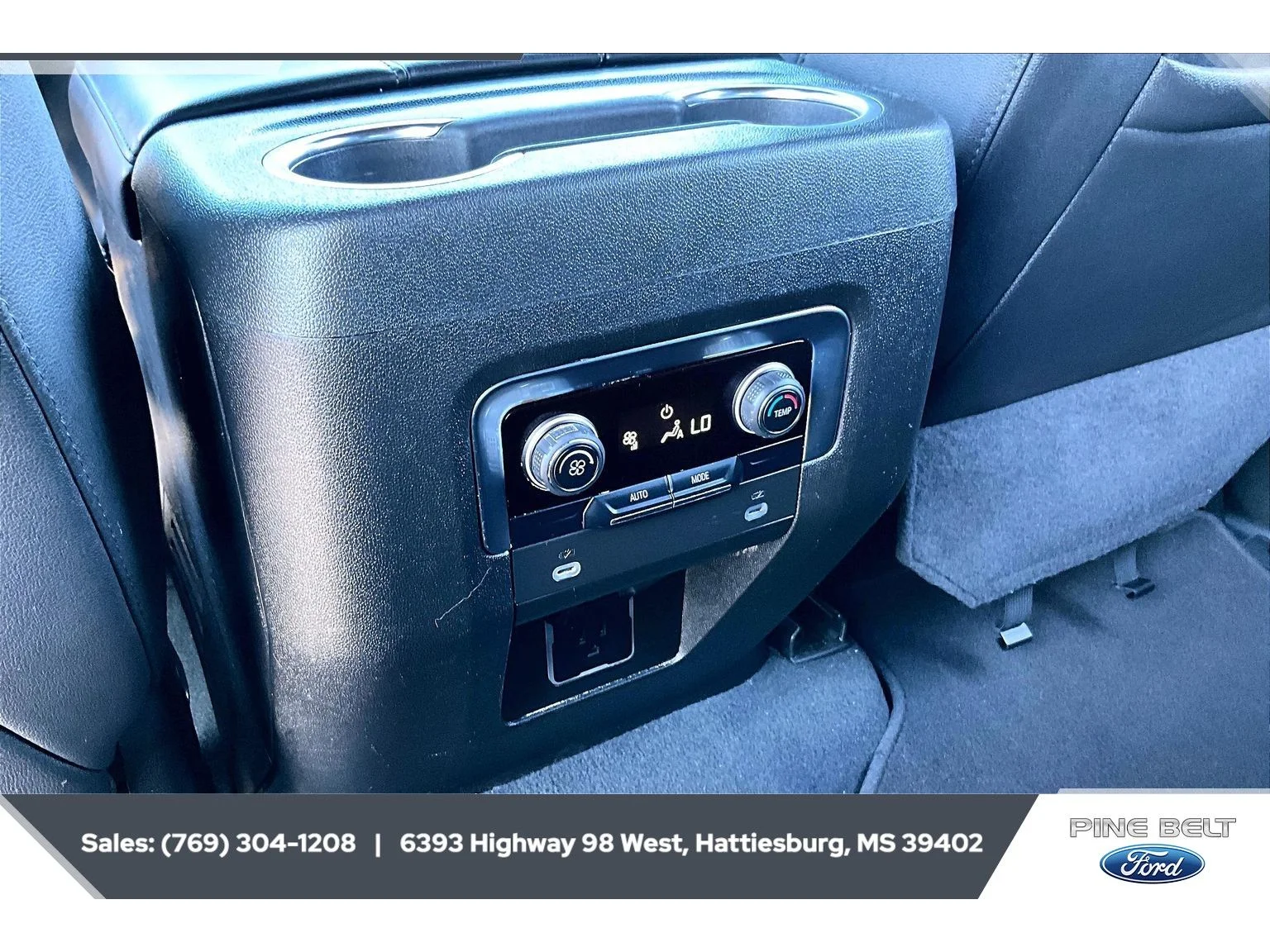 Used 2024 Silver Sage Metallic Chevrolet LT image 25