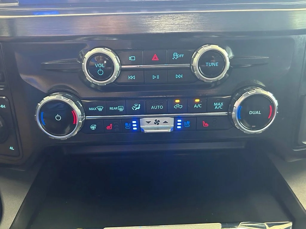 Used 2025 White Ford XL image 53
