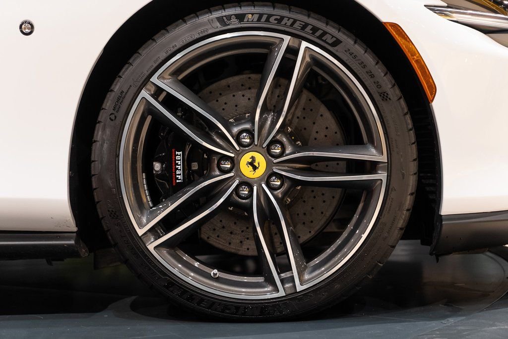 Certified Used 2025 Bianco Cervino Ferrari Spider image 16