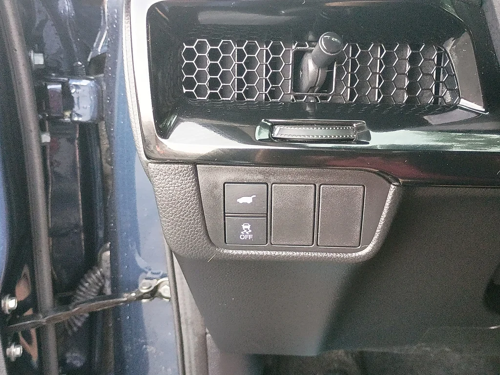 Used 2025 BLUE Honda EX-L image 19