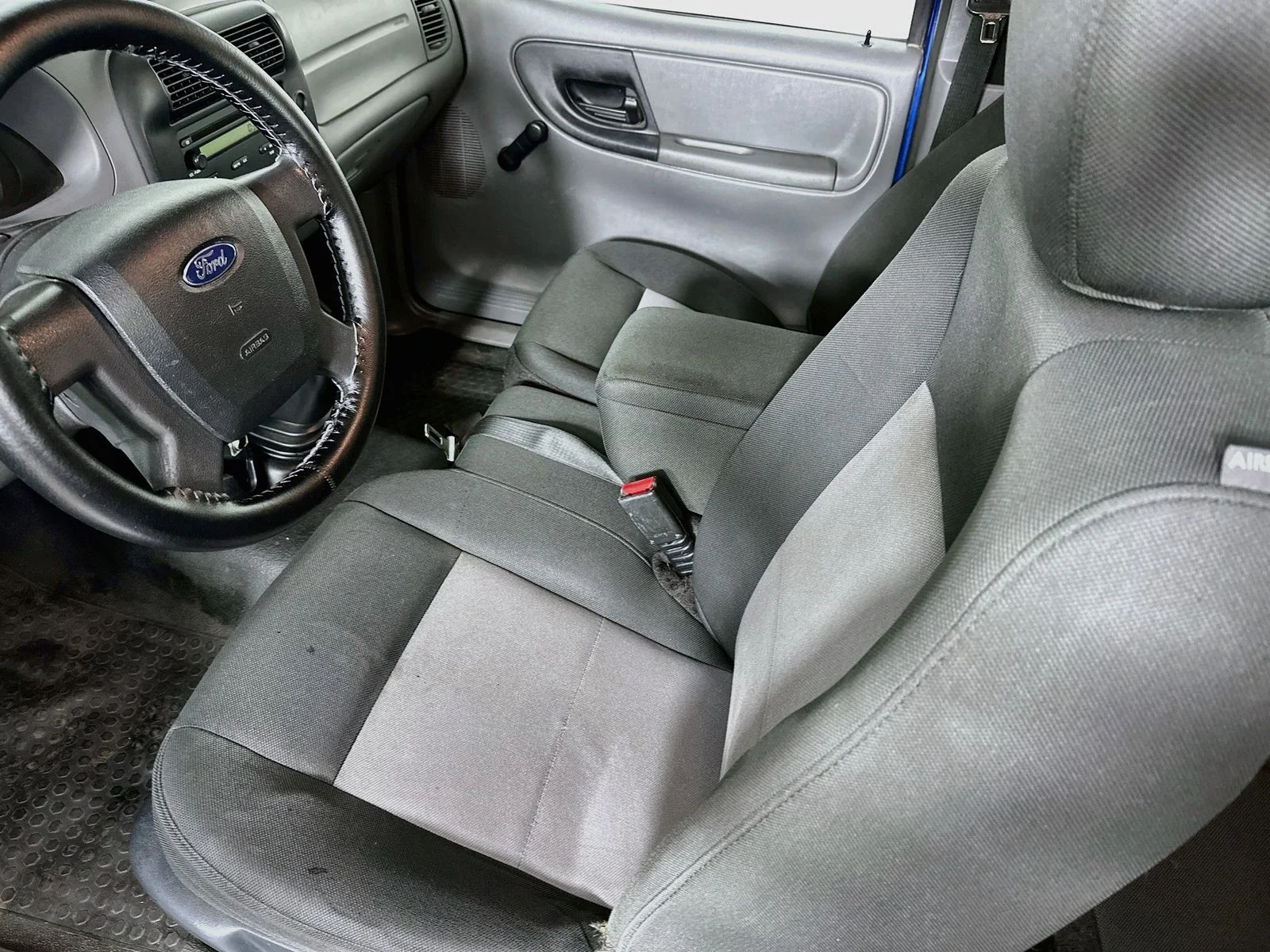 Used 2011 Vista Blue Metallic Ford XLT image 20
