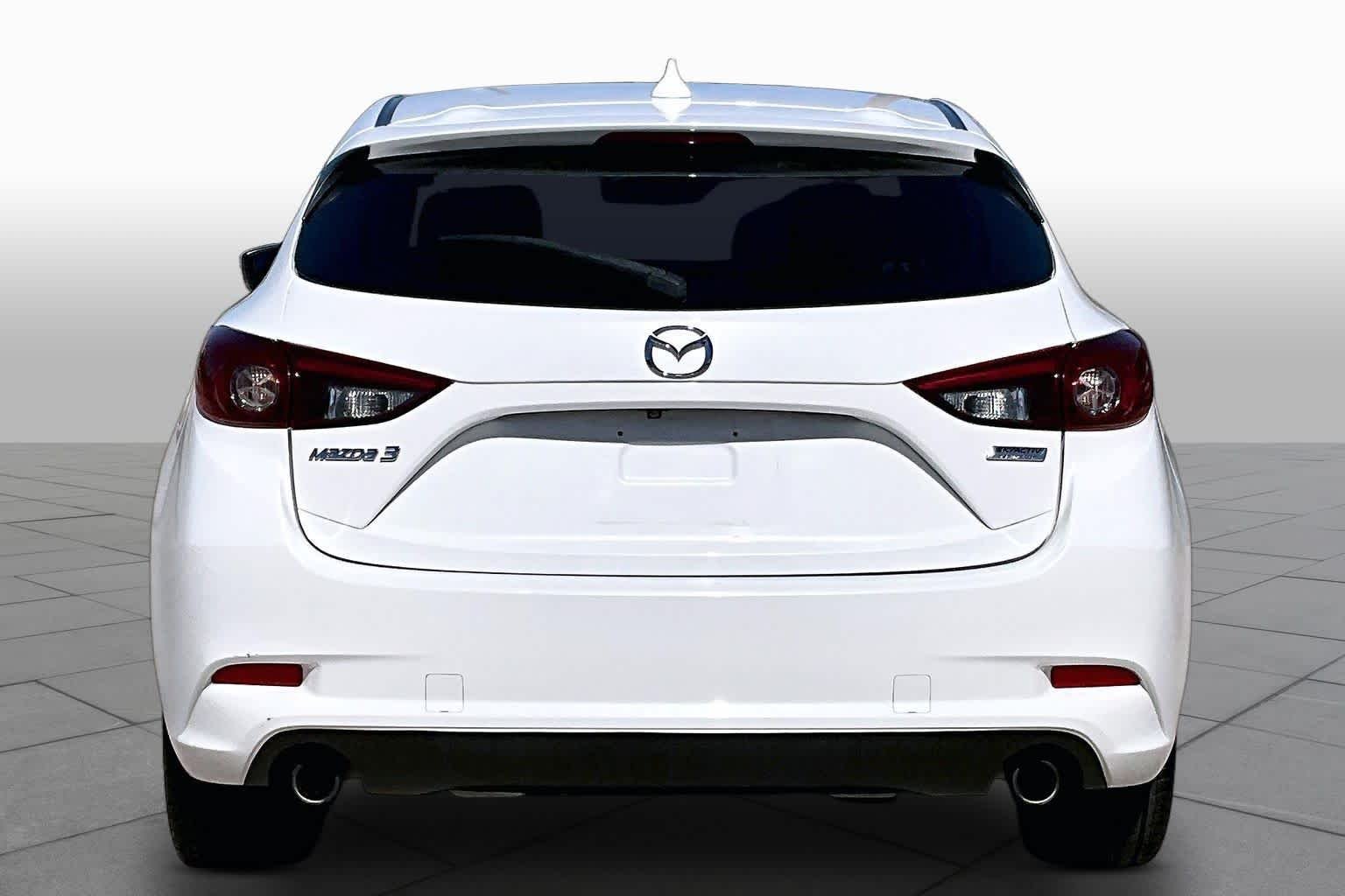 Used 2017 Snowflake White Pearl Mica Mazda Grand Touring image 5