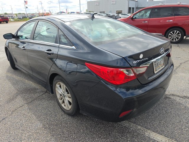Used 2014 Blue Hyundai GLS image 7