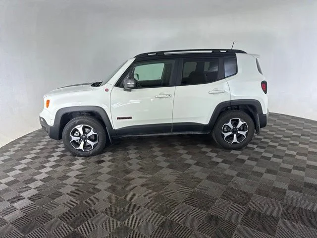 Used 2019 White Jeep Trailhawk image 10