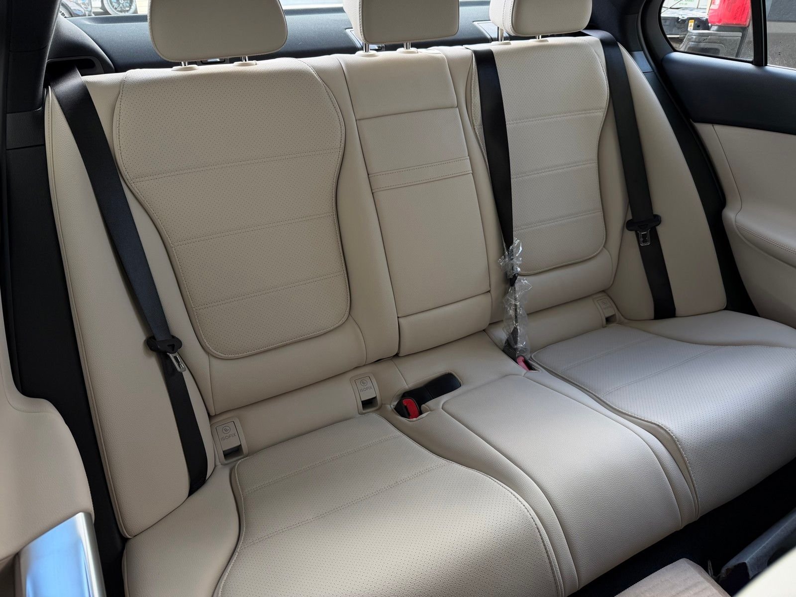 New 2026 Polar White Mercedes-Benz C 300 image 17