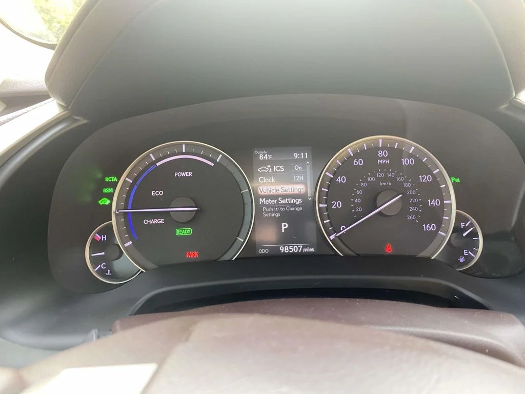Used 2018 Obsidian Lexus Base image 17