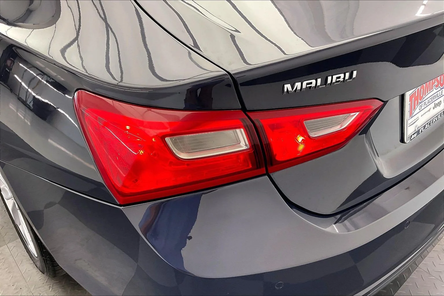 Used 2025 Night Shade Metallic Chevrolet LT image 29