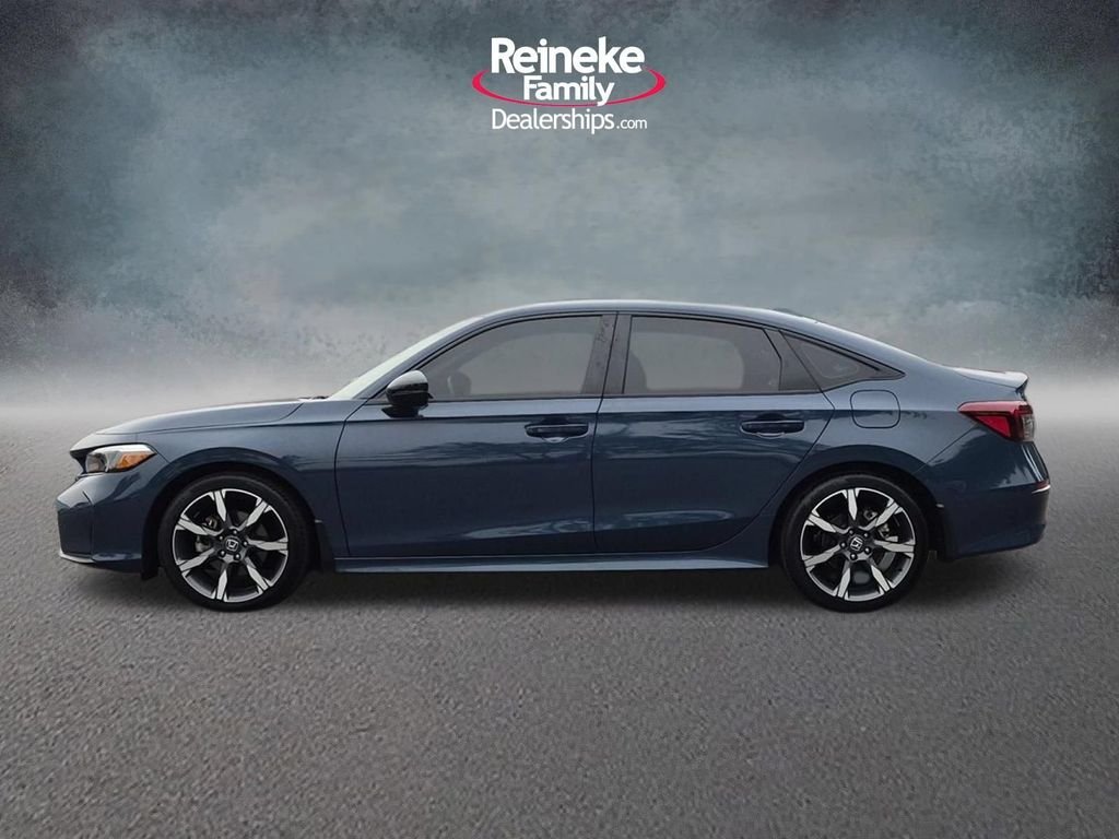 Used 2025  Honda Sport image 9