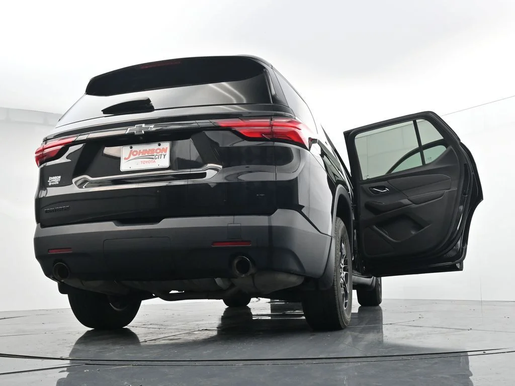 Used 2023 Black Chevrolet LT image 44