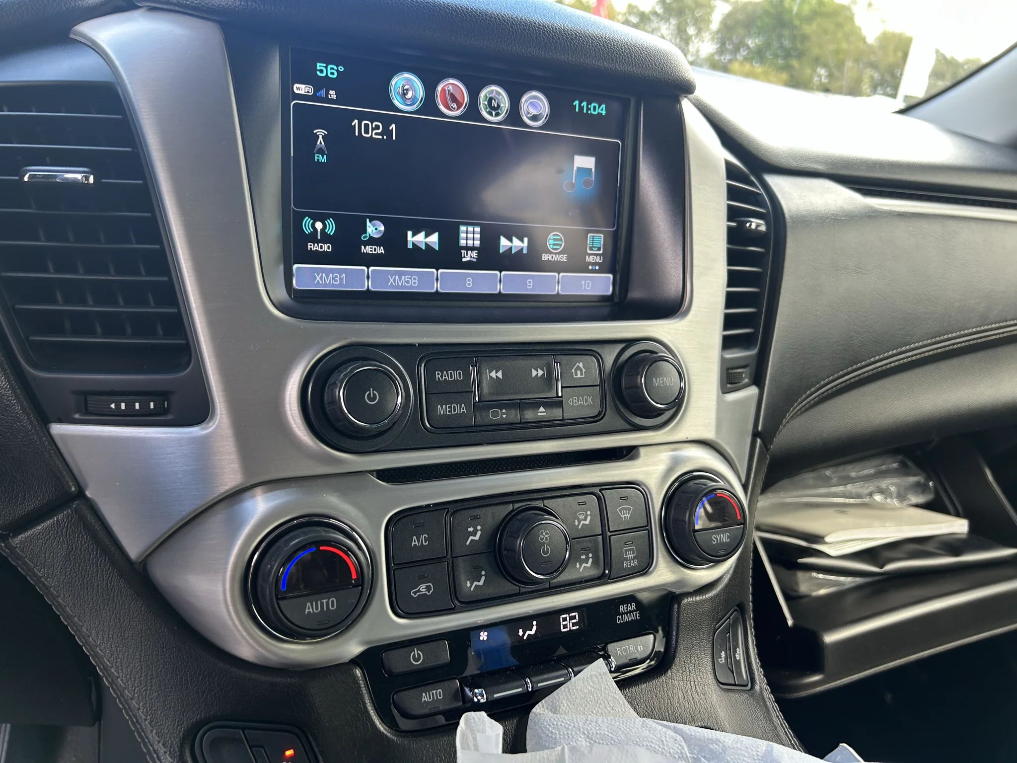 Used 2019 QUICKSILVER METALLIC GMC SLT Standard Edition image 11
