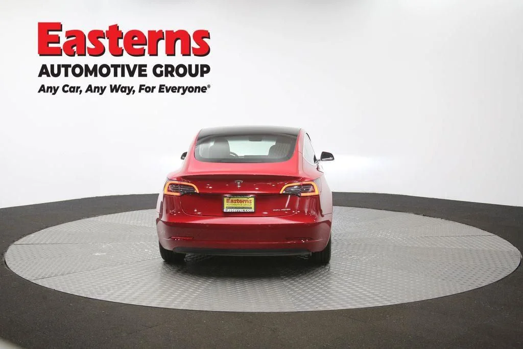 Used 2018 Red Tesla Long Range image 34
