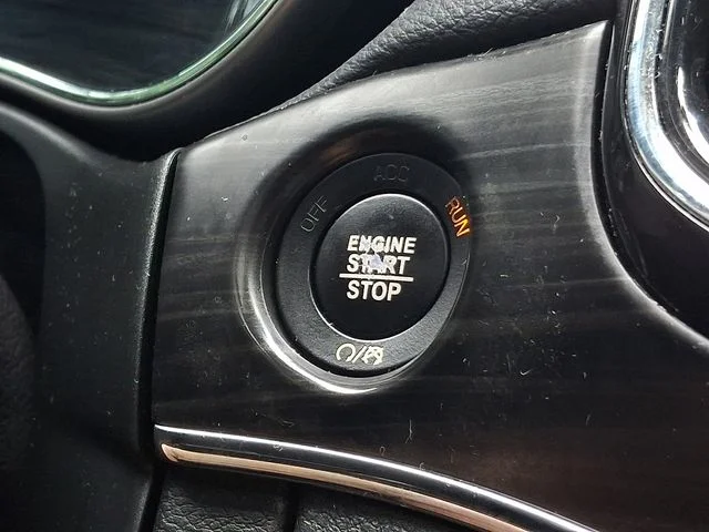 Used 2021 White Jeep Limited image 28