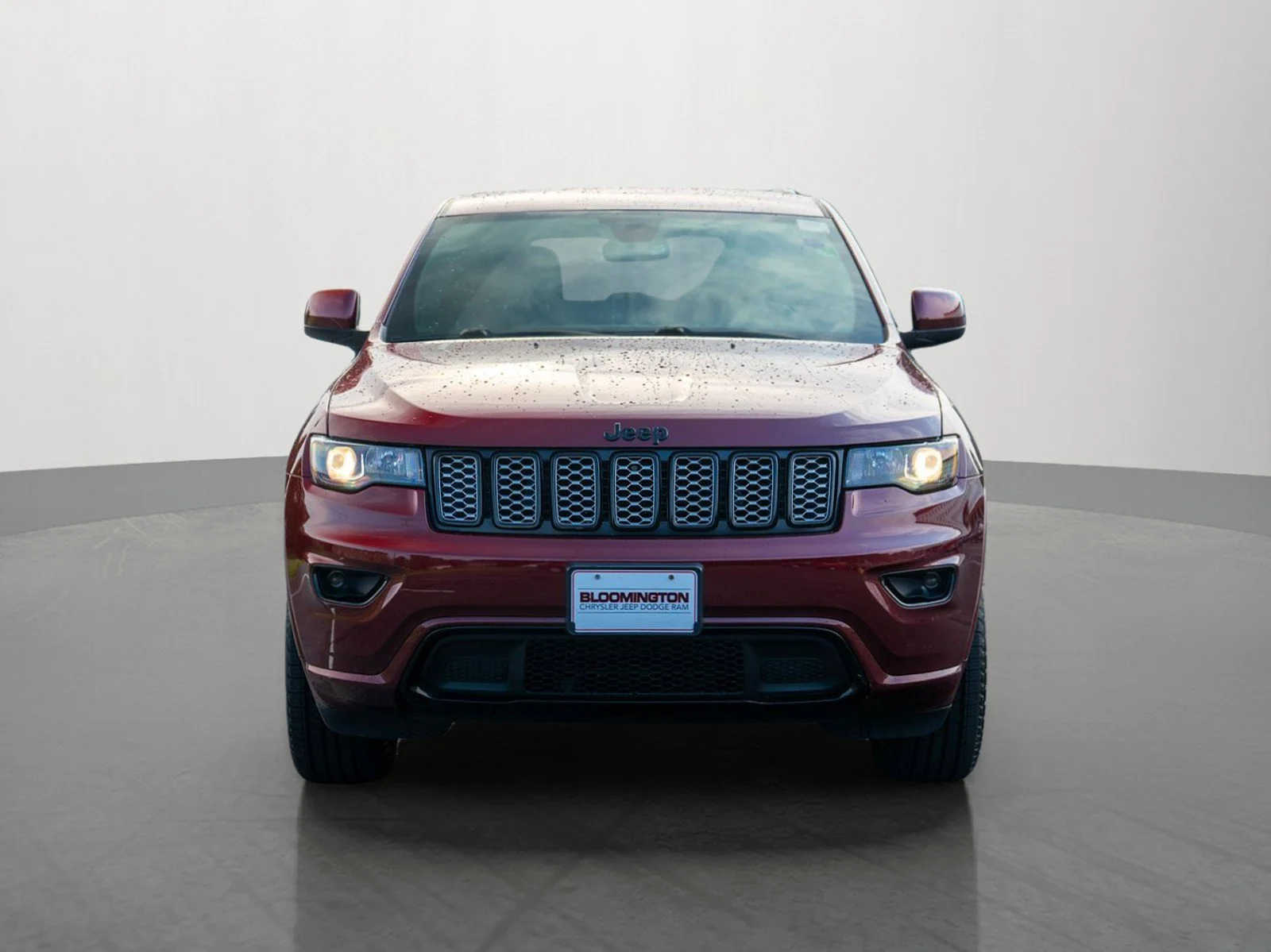 Used 2020 Velvet Red Pearlcoat Jeep Altitude image 2