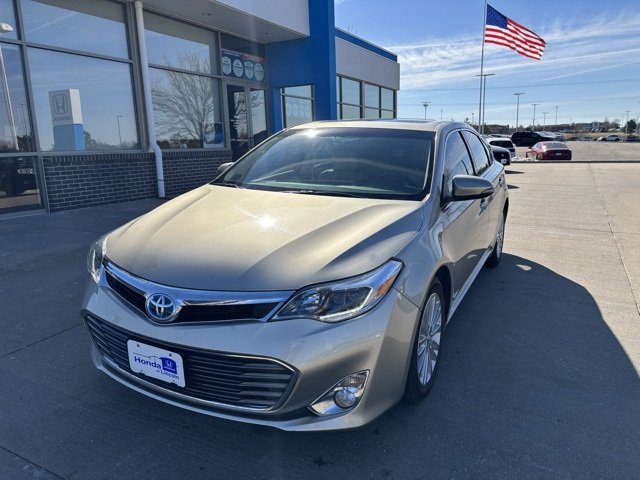 2015 Toyota Avalon Limited Hybrid