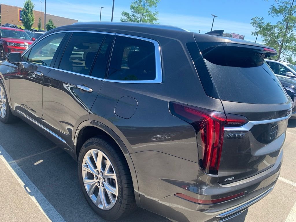Used 2020 Brown Cadillac Premium Luxury image 3