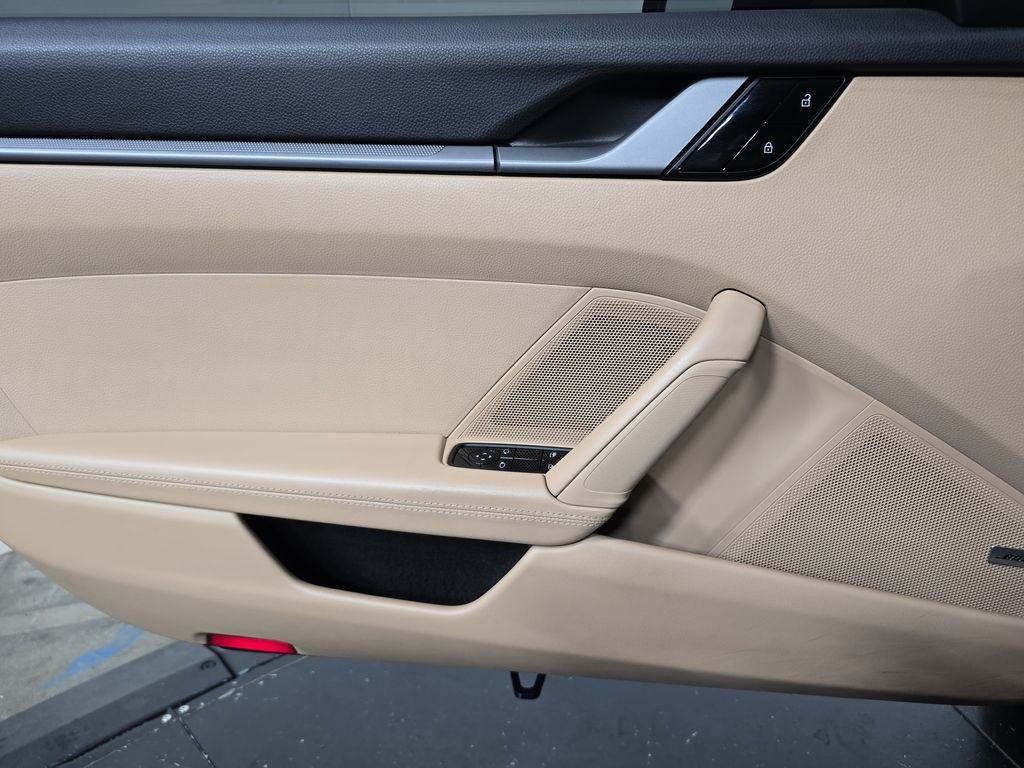 Used 2021  Porsche Carrera image 22