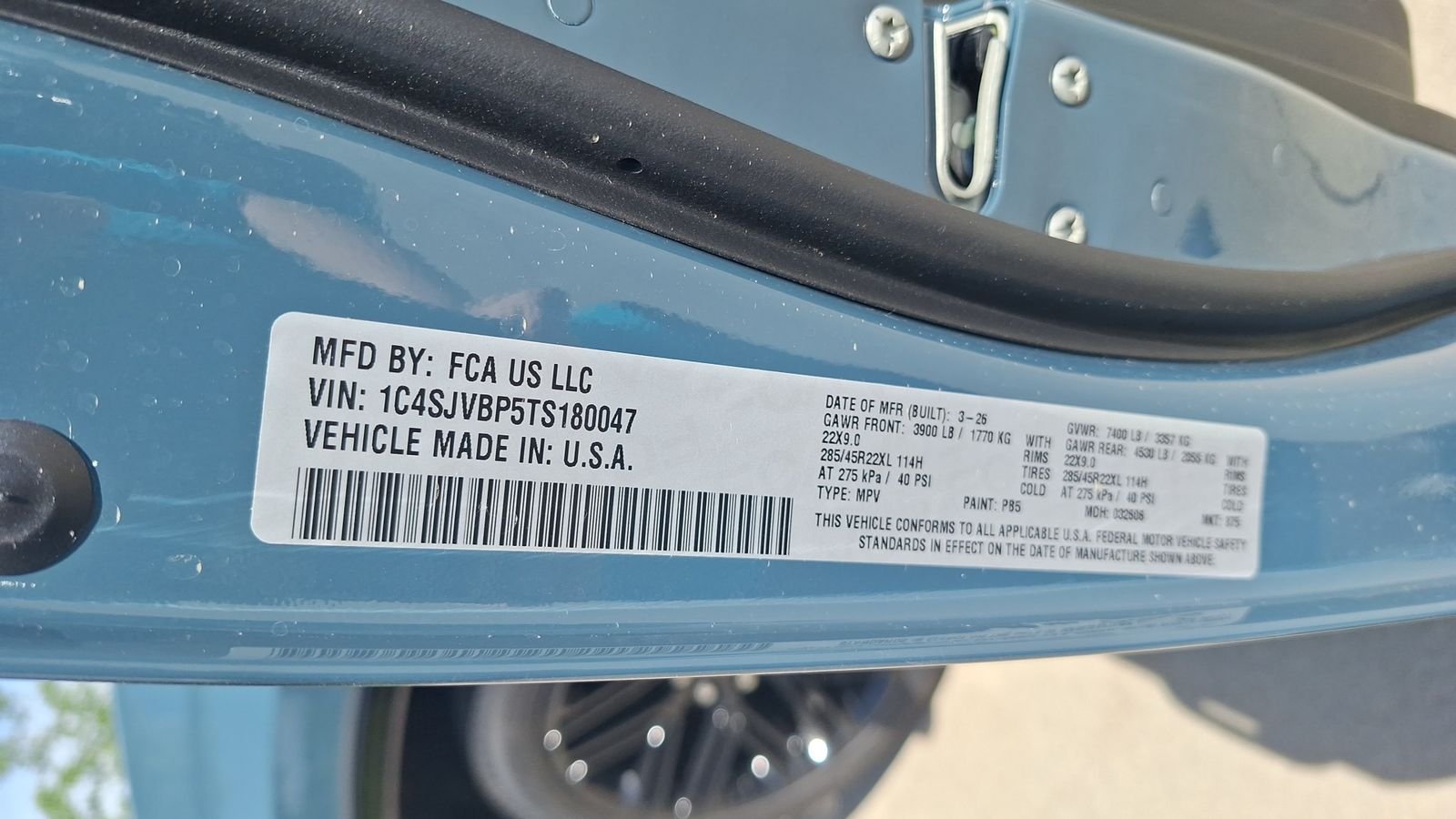 New 2026 Steel Blue Exterior Paint Jeep Limited Reserve image 30