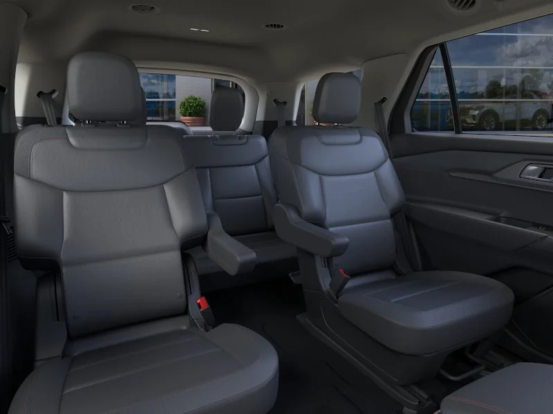 New 2025 Star White Metallic Tri-Coat Ford Active image 11