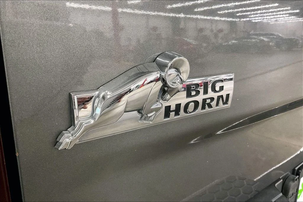 Used 2012 Gray Ram Big Horn image 11
