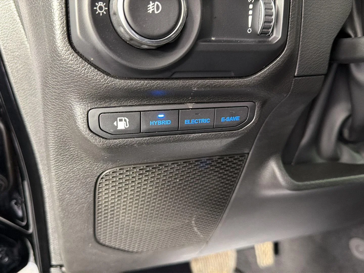 Used 2023 Black Clearcoat Jeep Rubicon image 30