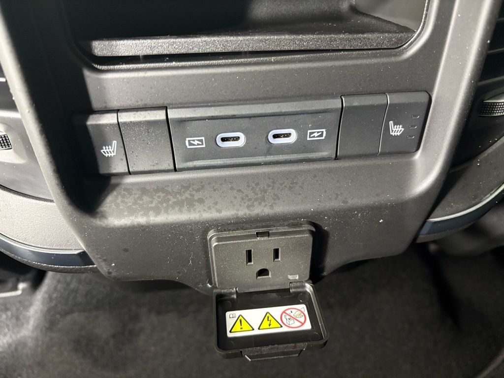 New 2026 Forged Blue Metallic Exterior Paint RAM Laramie image 35