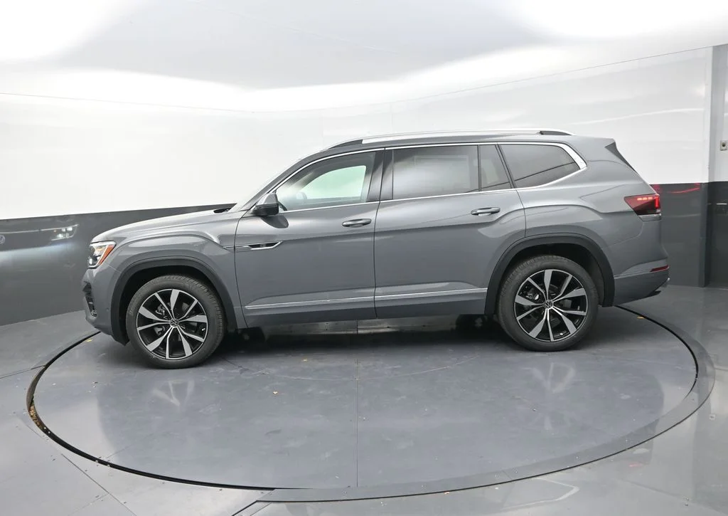 New 2026  Volkswagen 2.0T SEL Premium R-Line image 6